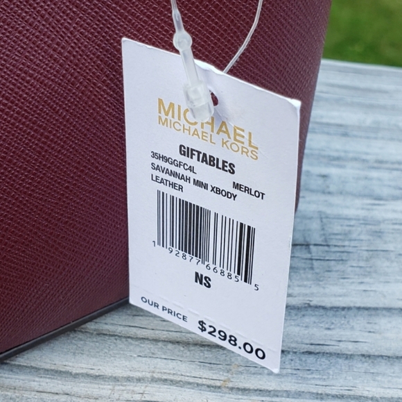 ⚠️LAST 1⚠️ Michael Kors Savannah Mini Crossbody - Picture 6 of 7